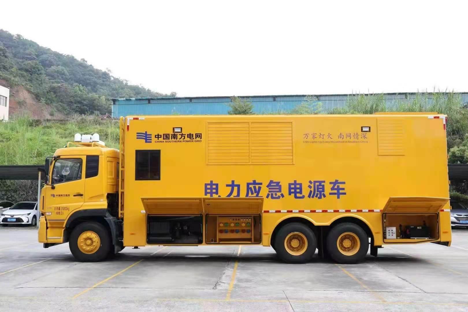 兴宁安康大型柴油发电机发电车UPS电源出租租赁